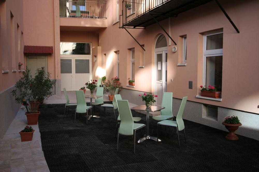 Margareten Long Stay Apartments Відень Екстер'єр фото