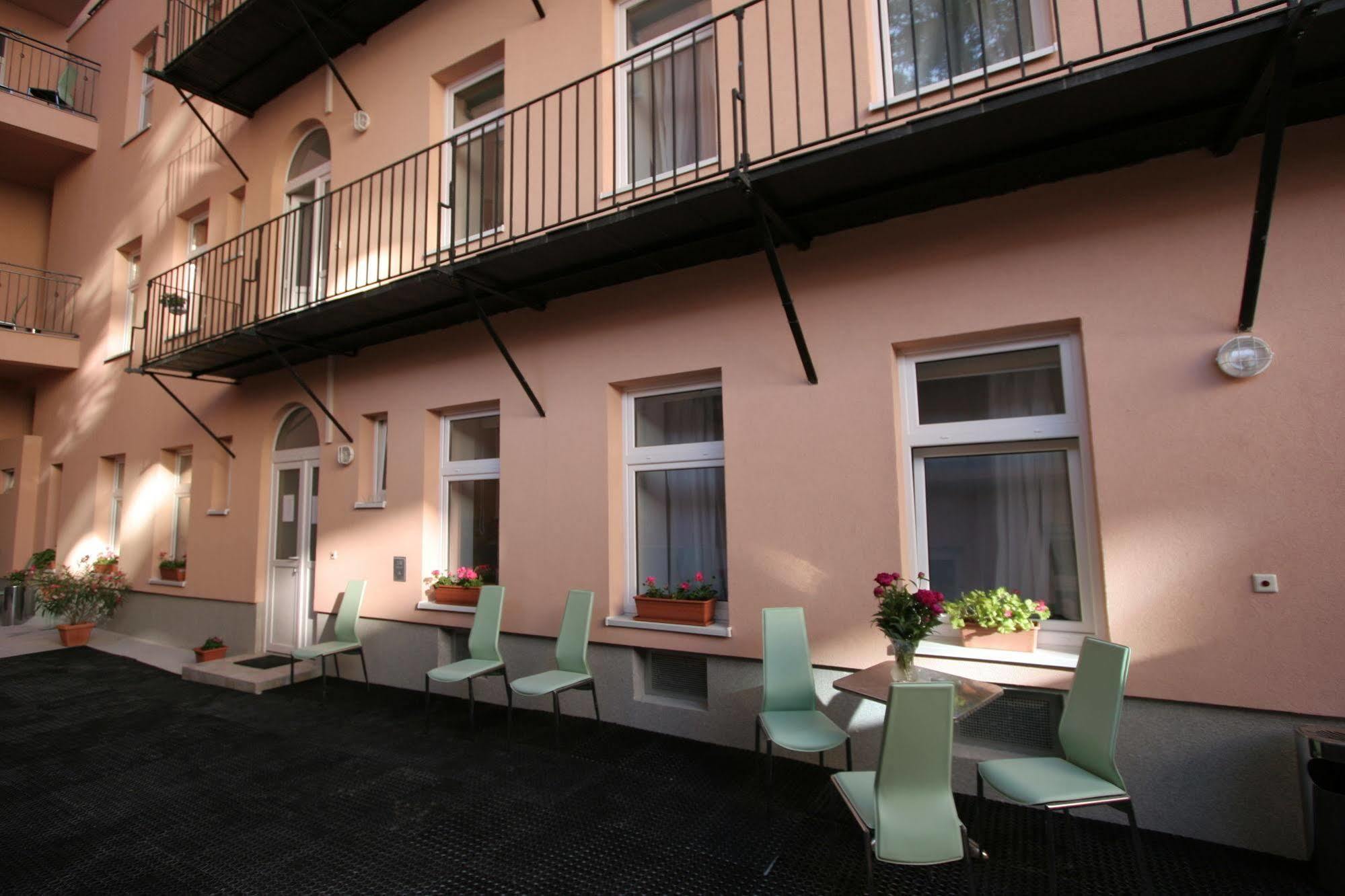Margareten Long Stay Apartments Відень Екстер'єр фото